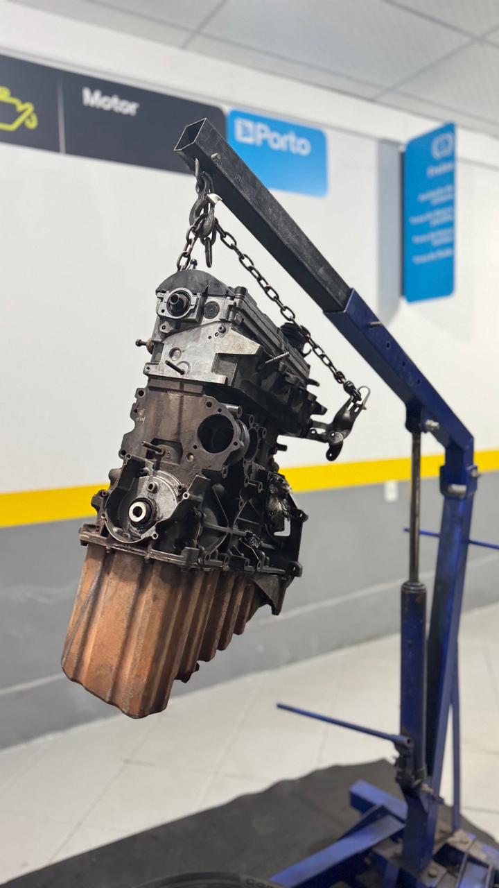 Serviço de motor